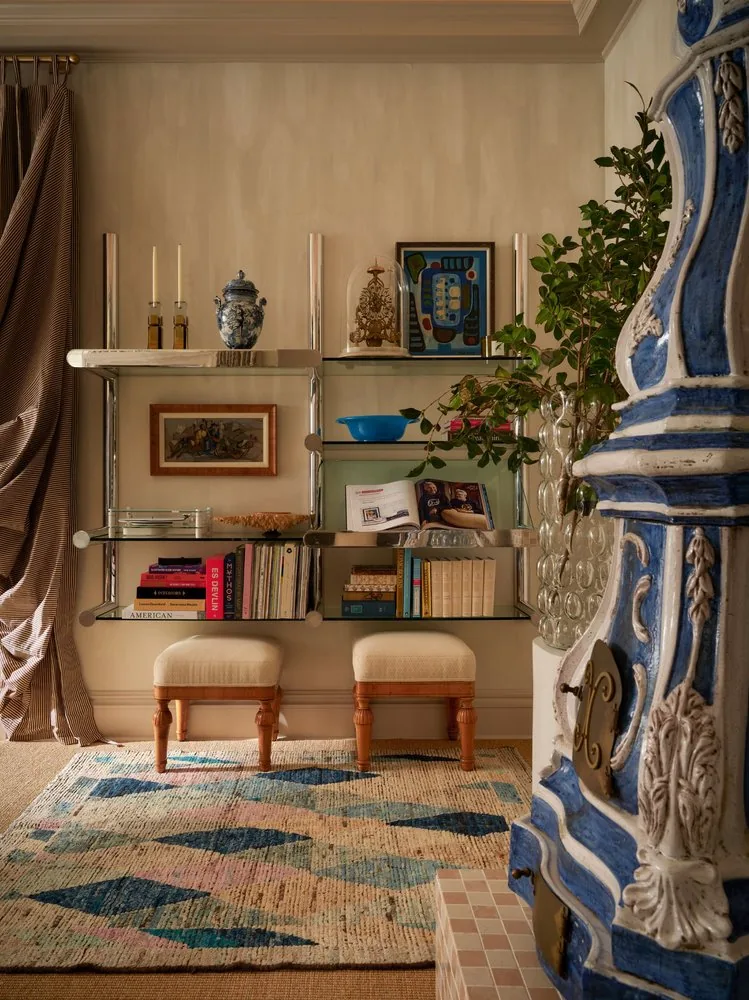 Mr. Trotter's Drawing Room, shelving detail of books and objects, Kips Bay 2025, Studio Eckström